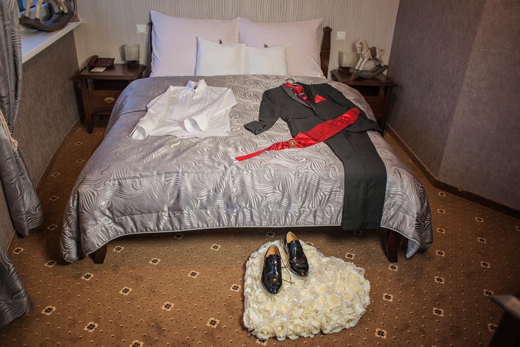 ראדומסק Hotel Ted מראה חיצוני תמונה