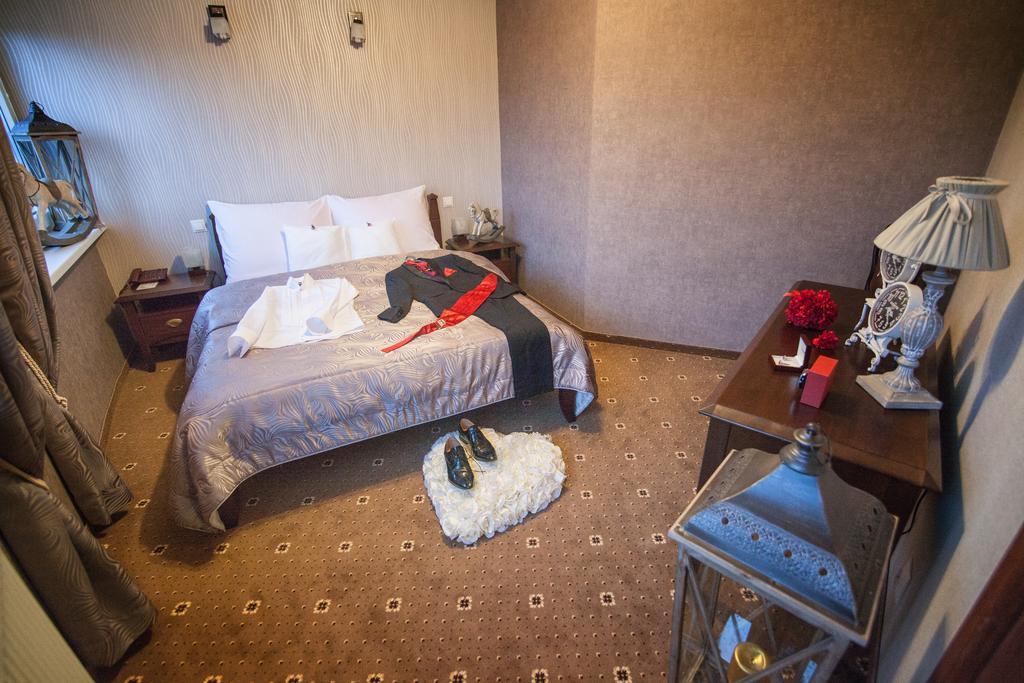 ראדומסק Hotel Ted מראה חיצוני תמונה